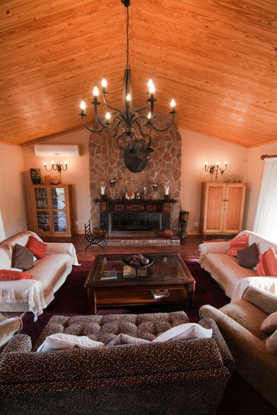 Leopard Hunting in Namibia & Brown Hyena Cancelation Hunt