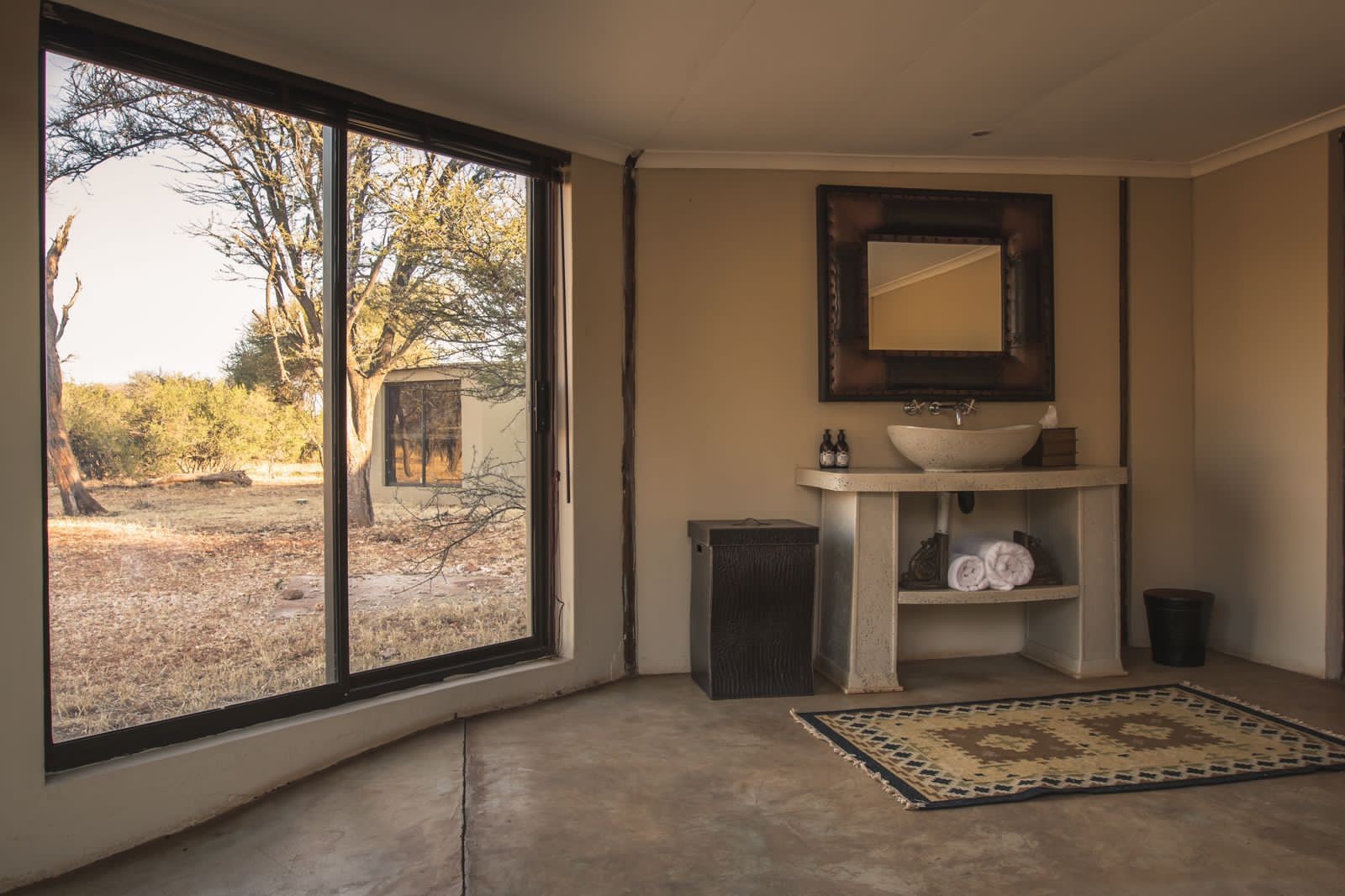 Leopard Hunting in Namibia & Brown Hyena Cancelation Hunt