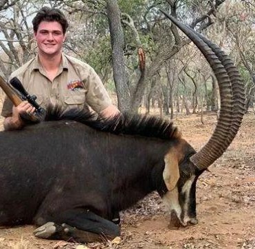 Leopard Hunting in Namibia & Brown Hyena Cancelation Hunt