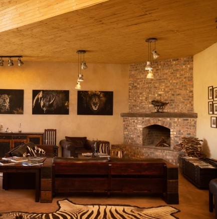 Leopard Hunting in Namibia & Brown Hyena Cancelation Hunt