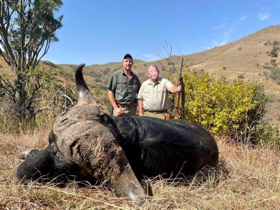 Leopard Hunting in Namibia & Brown Hyena Cancelation Hunt