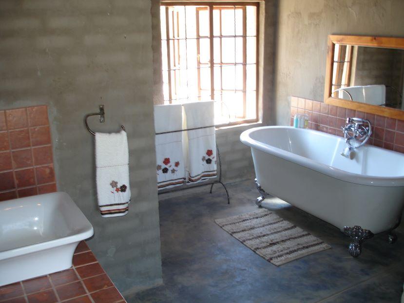 Leopard Hunting in Namibia & Brown Hyena Cancelation Hunt