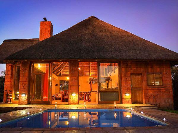 Plains Game Hunting in South Africa 5 Star Luxury 4 x 2