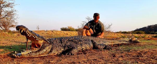 Leopard Hunting in Namibia & Brown Hyena Cancelation Hunt