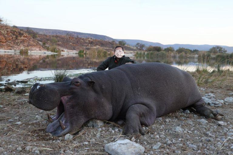 Leopard Hunting in Namibia & Brown Hyena Cancelation Hunt