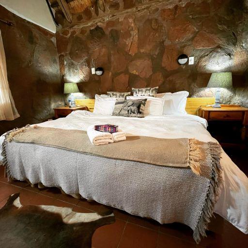 Leopard Hunting in Namibia & Brown Hyena Cancelation Hunt