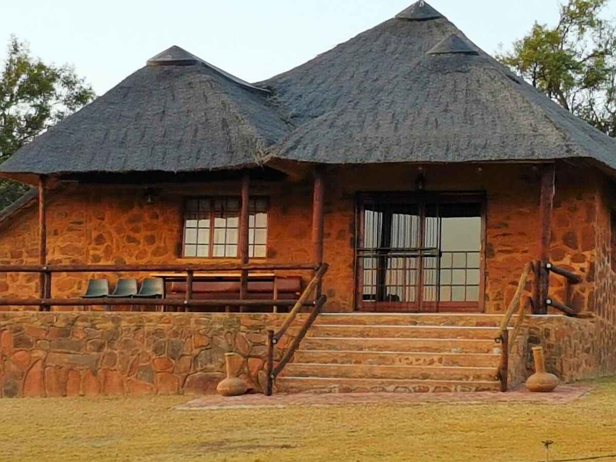 Leopard Hunting in Namibia & Brown Hyena Cancelation Hunt