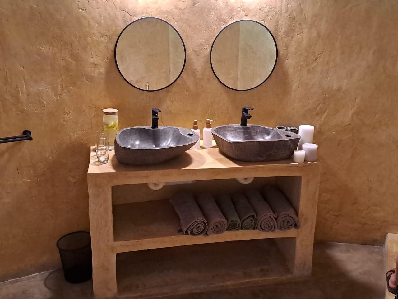 Leopard Hunting in Namibia & Brown Hyena Cancelation Hunt