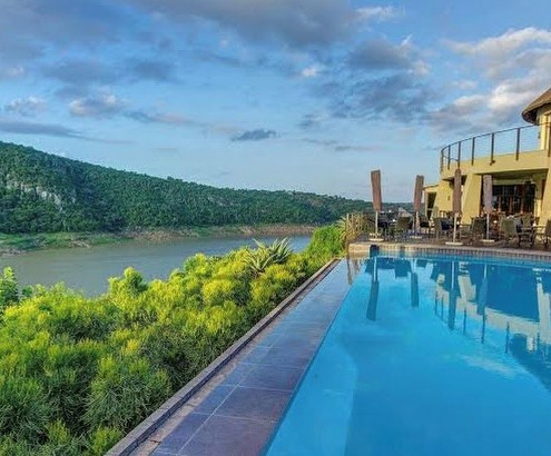 Leopard Hunting in Namibia & Brown Hyena Cancelation Hunt