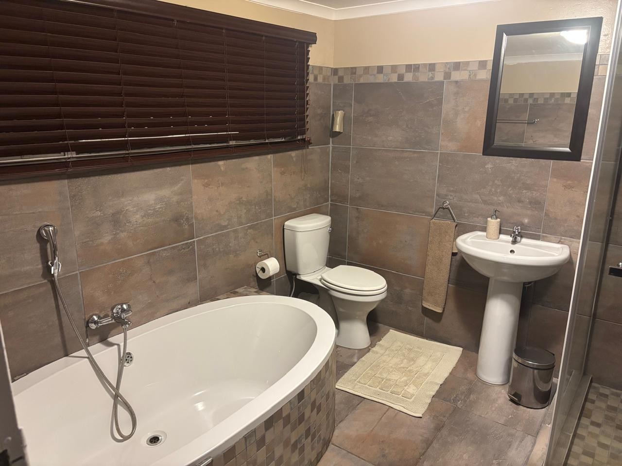 Leopard Hunting in Namibia & Brown Hyena Cancelation Hunt