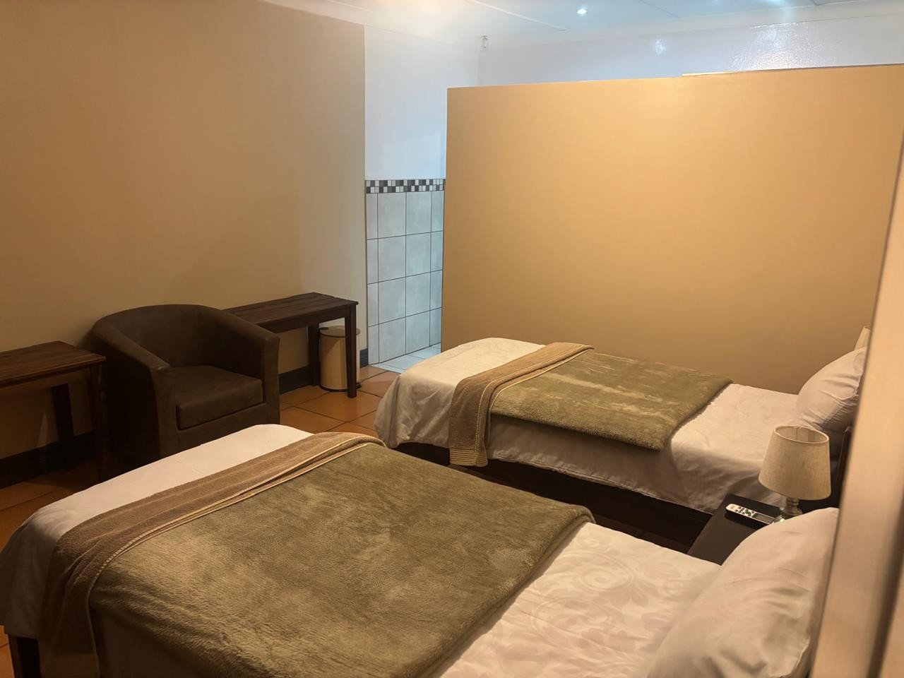 Leopard Hunting in Namibia & Brown Hyena Cancelation Hunt