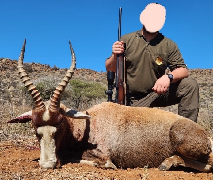 Leopard Hunting in Namibia & Brown Hyena Cancelation Hunt