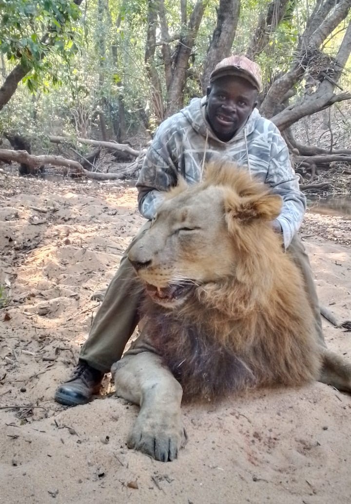 Leopard Hunting in Namibia & Brown Hyena Cancelation Hunt
