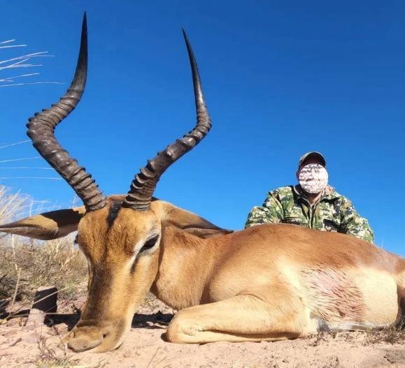 Leopard Hunting in Namibia & Brown Hyena Cancelation Hunt