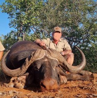 Leopard Hunting in Namibia & Brown Hyena Cancelation Hunt