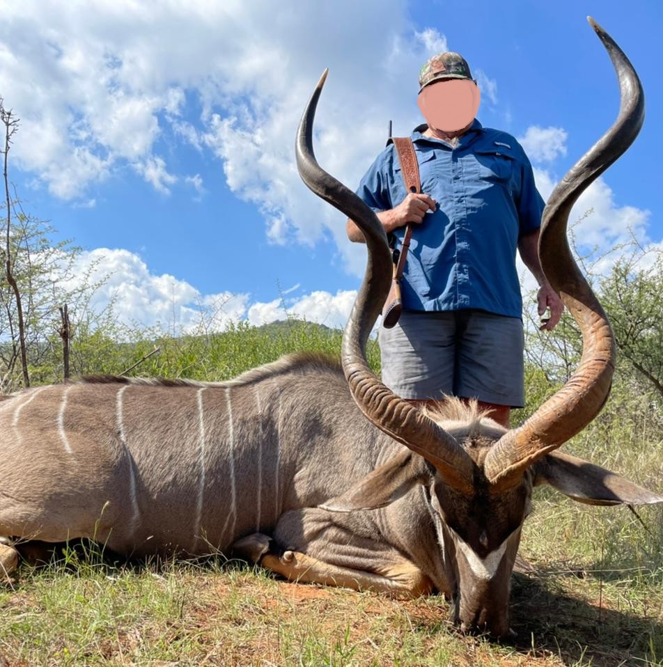 Leopard Hunting in Namibia & Brown Hyena Cancelation Hunt