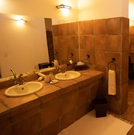 Leopard Hunting in Namibia & Brown Hyena Cancelation Hunt