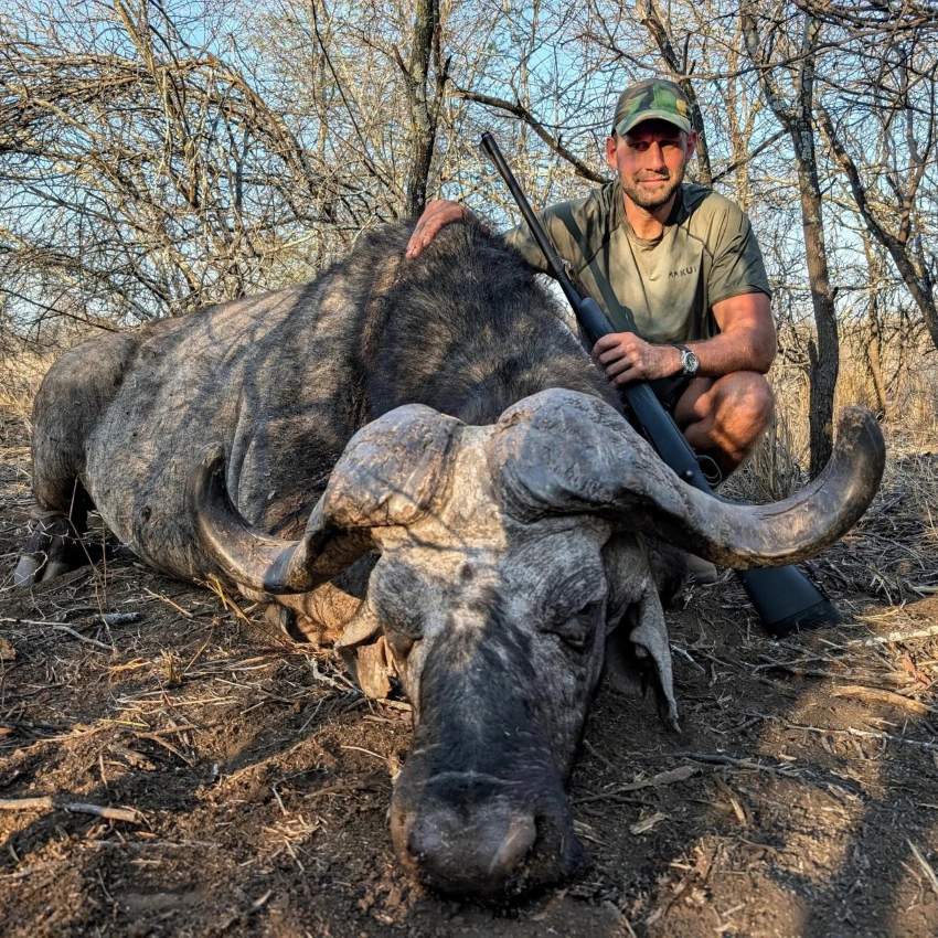 Leopard Hunting in Namibia & Brown Hyena Cancelation Hunt